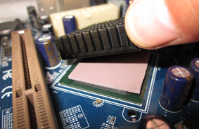 導熱(re)矽膠片(pian)