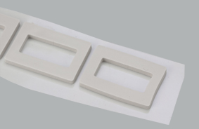 非矽(xi)油散熱(re)墊片