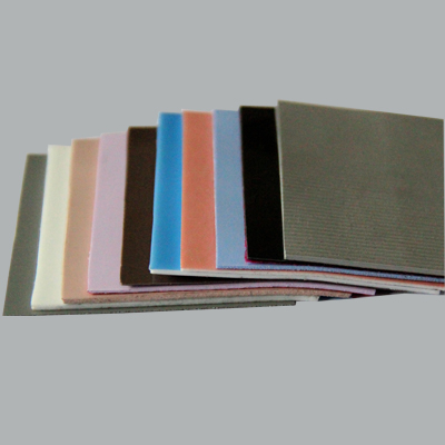 無矽(xī)油導熱(re)片