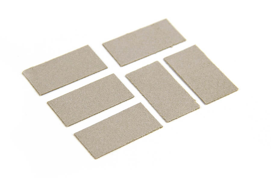 金剛石(shí)導熱矽(xi)膠片