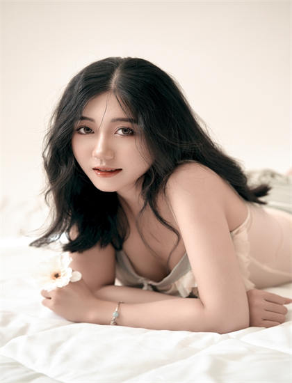 幕后花絮：《福星小子新作》与原作对比分析典范式的：改编成功之处探讨