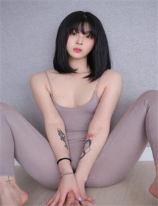 《黑人巨粗进入警花疼哭A片-美女穿个性衣服跳舞直播》