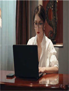 《男男之间一起嗟嗟嗟很痛预告片-欧洲美女bbbxxxxxx》