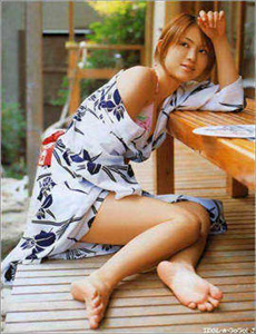 《我的漂亮女房东完整版-tia tanaka》
